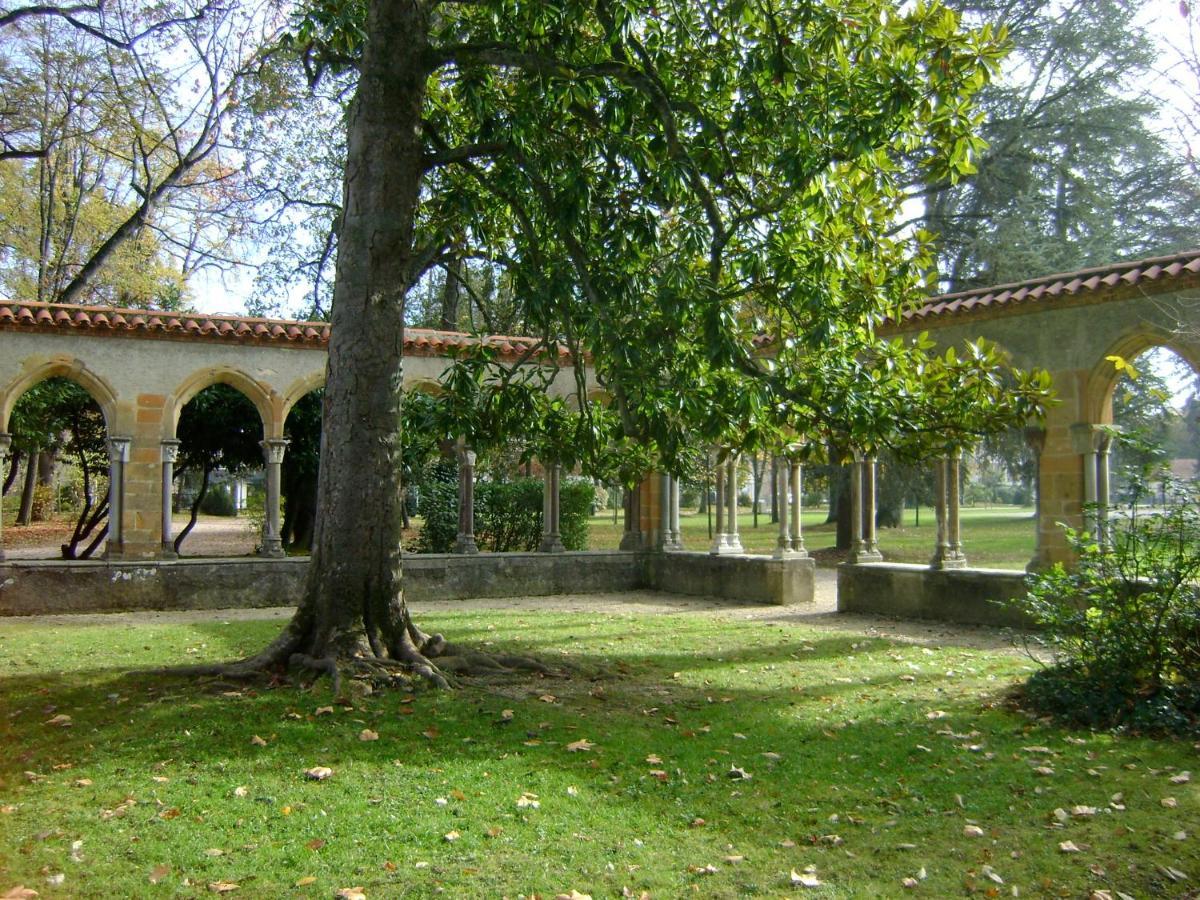 Hotel Abelio Lannemezan Exterior foto